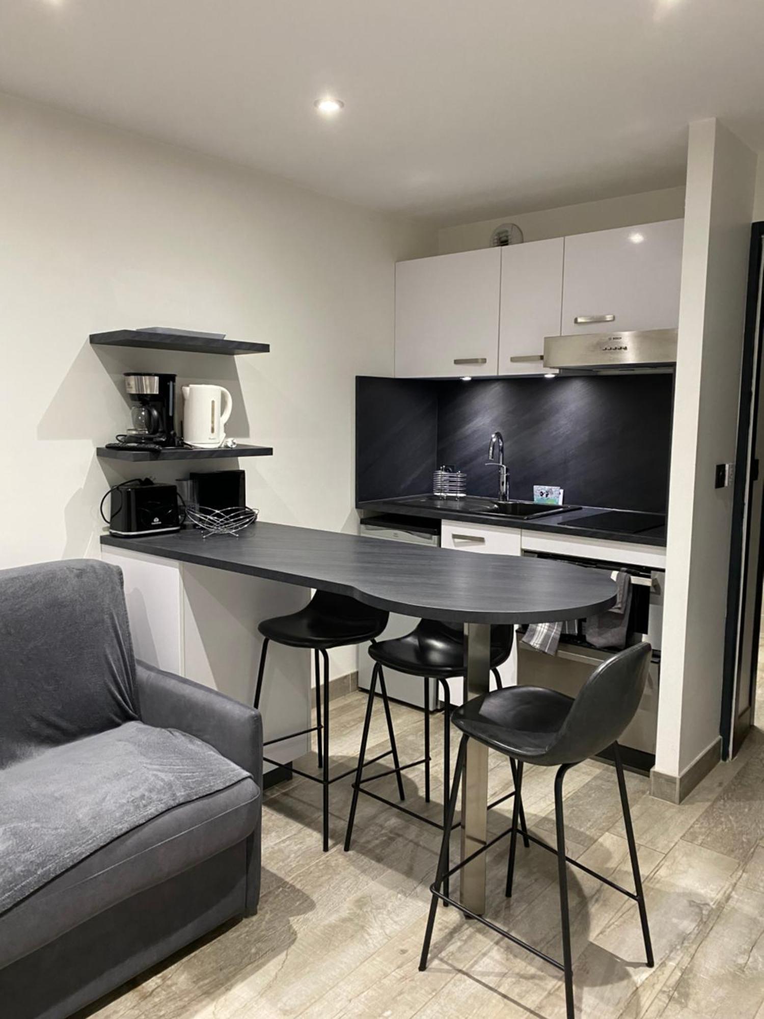 Mont Blanc Holidays Dans Residence Avec Gardien Sallanches Buitenkant foto